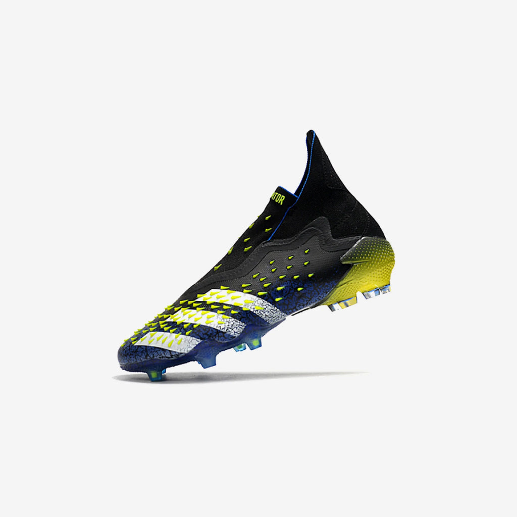 Chuteira Campo Adidas Predator Freak + Fg
