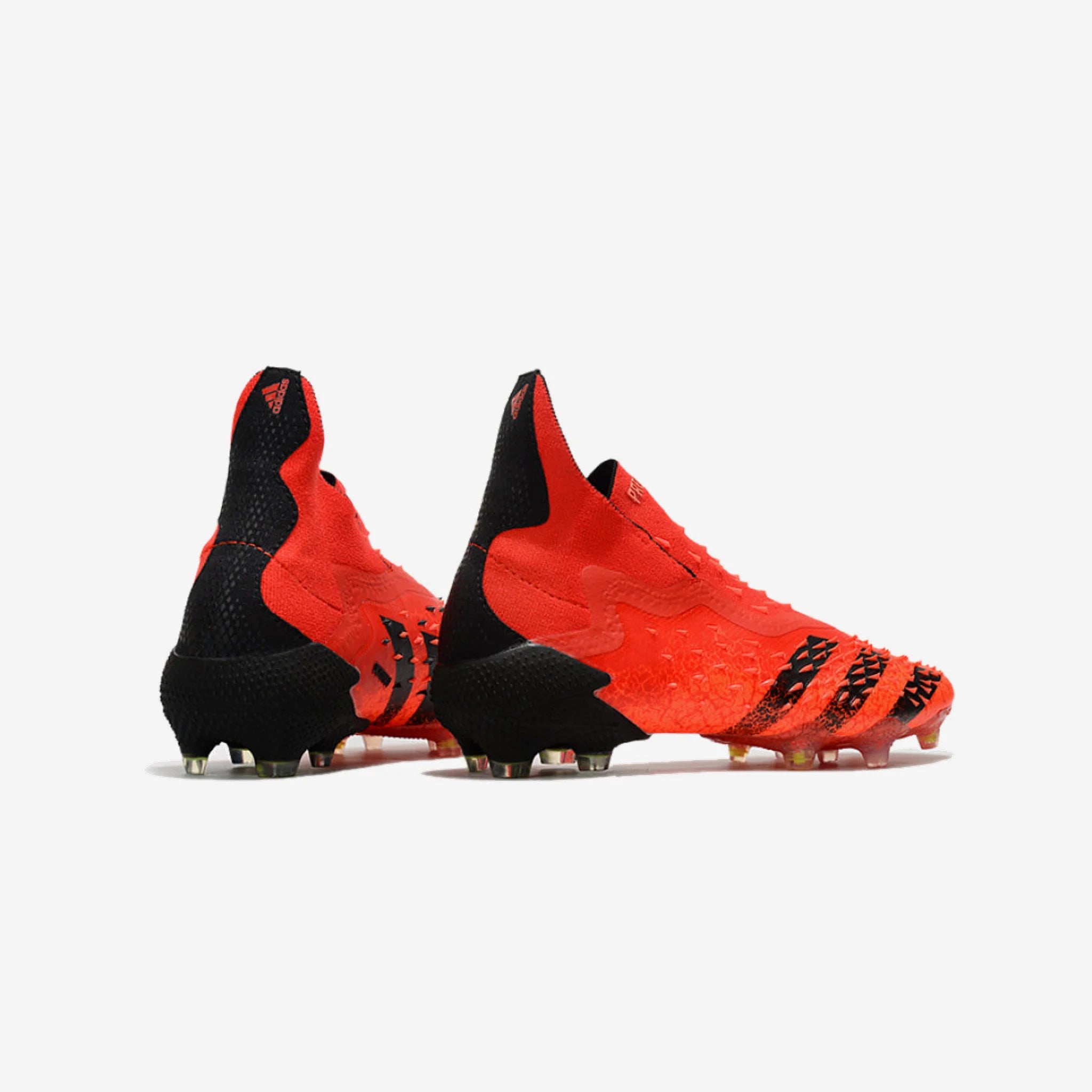 Chuteira Campo Adidas Predator Freak + Fg