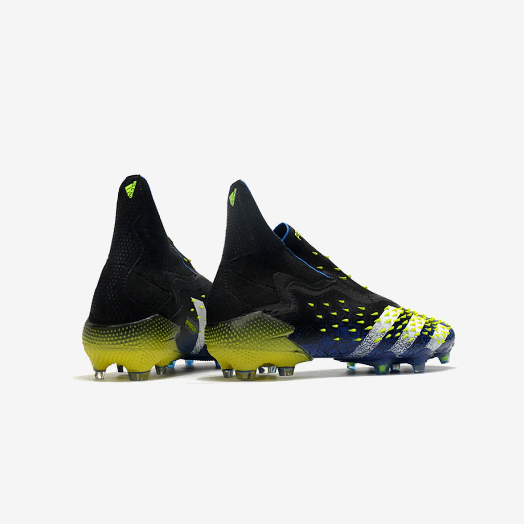 Chuteira Campo Adidas Predator Freak + Fg