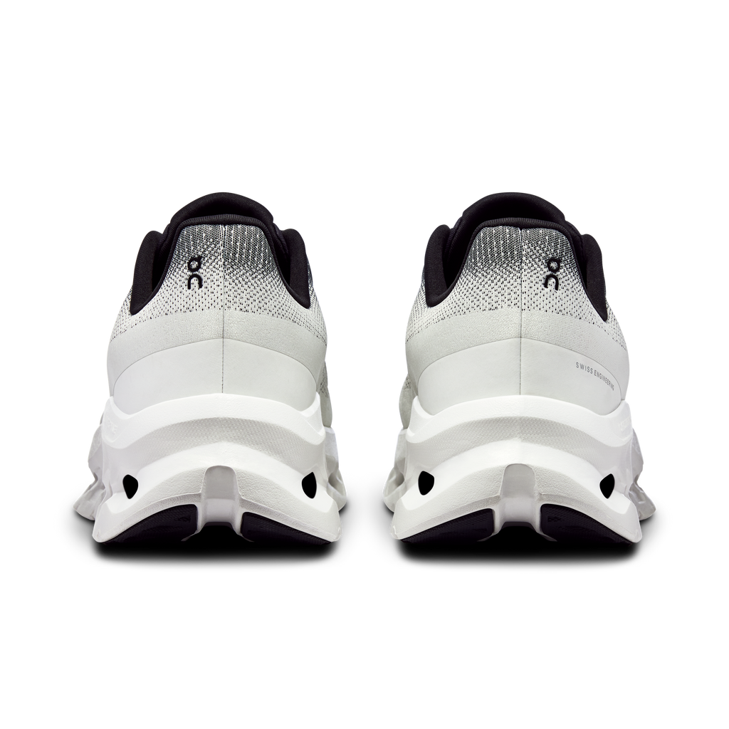 On Cloudtilt Preto Ivory
