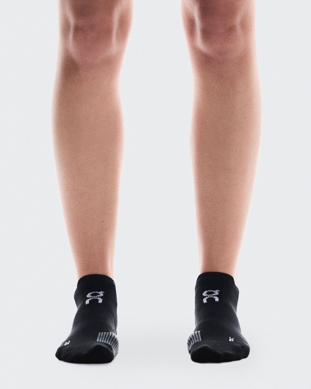 ON Performance Run Sock Low Preto