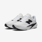 New Balance FuelCell Rebel v4 - Branco