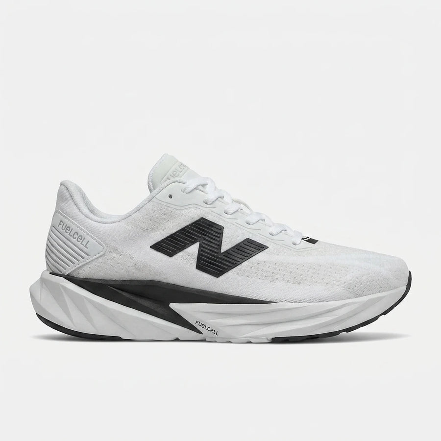 New Balance FuelCell Rebel v4 - Branco