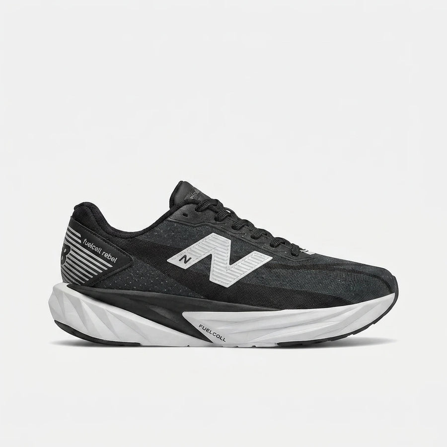 New Balance FuelCell Rebel v4 - Preto