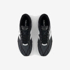 New Balance FuelCell Rebel v4 - Preto