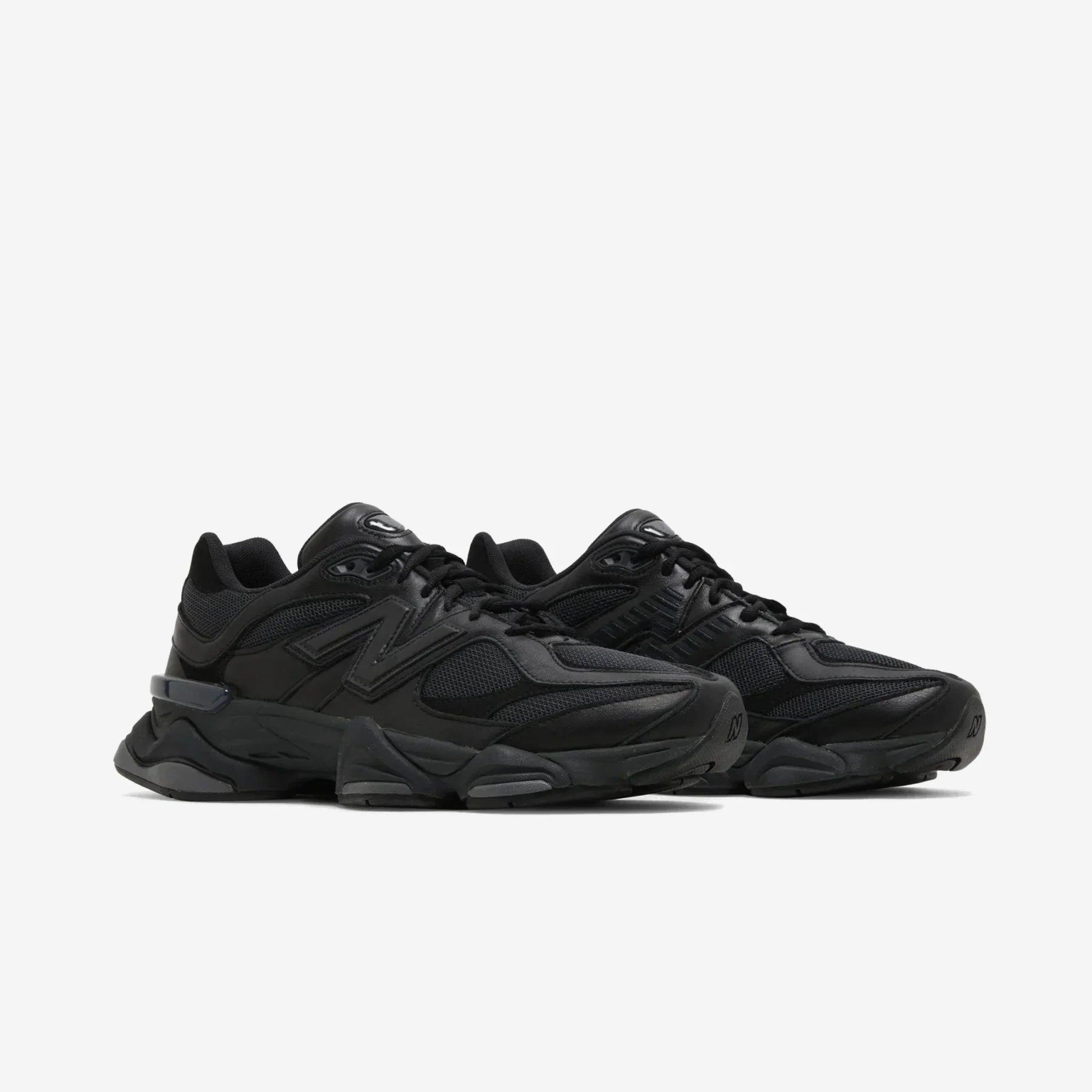 New Balance 9060 Triple Black