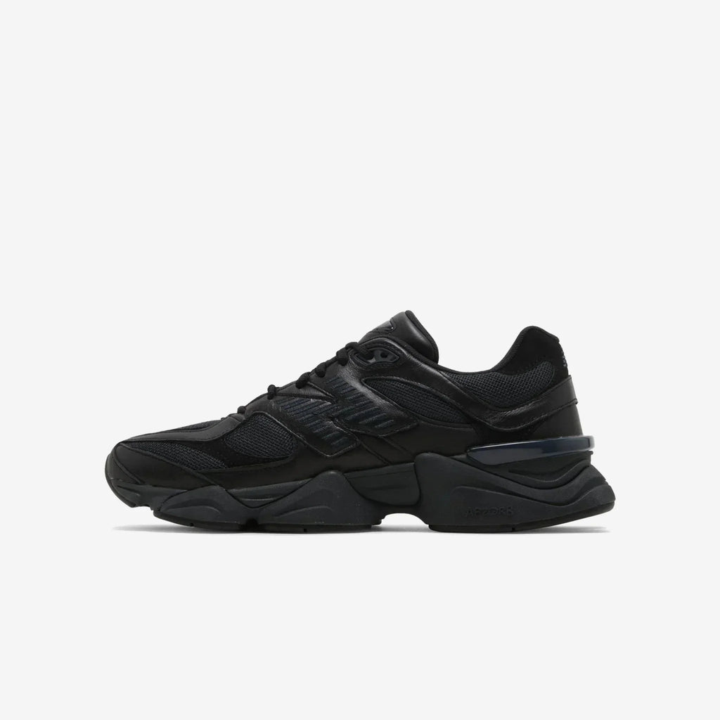 New Balance 9060 Triple Black
